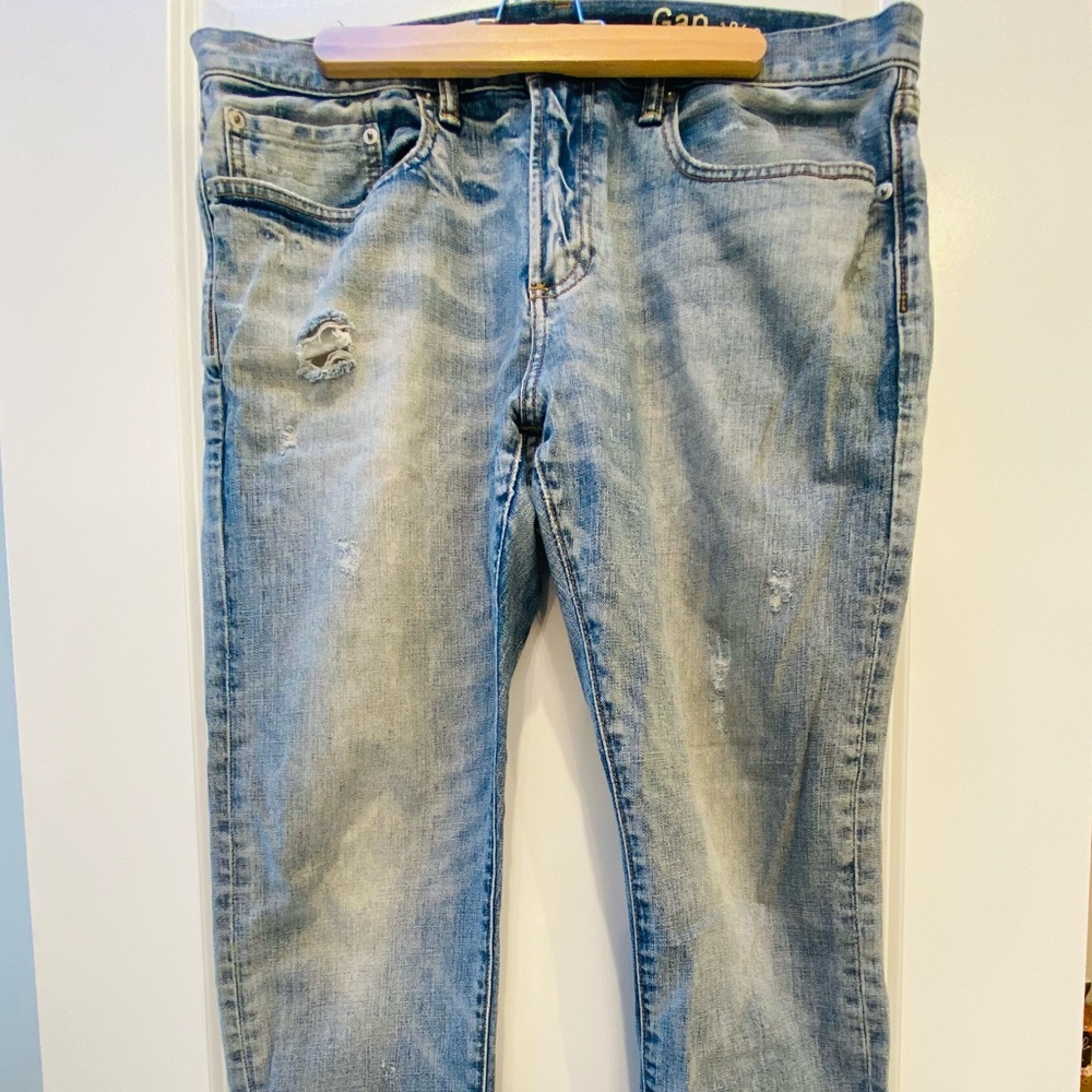 Blue Jeans 34x30 Great Fit and Price!